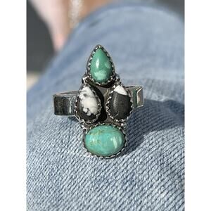 Native Style SW Sterling Silver White Buffalo Turquoise Cluster Ring Adjustable